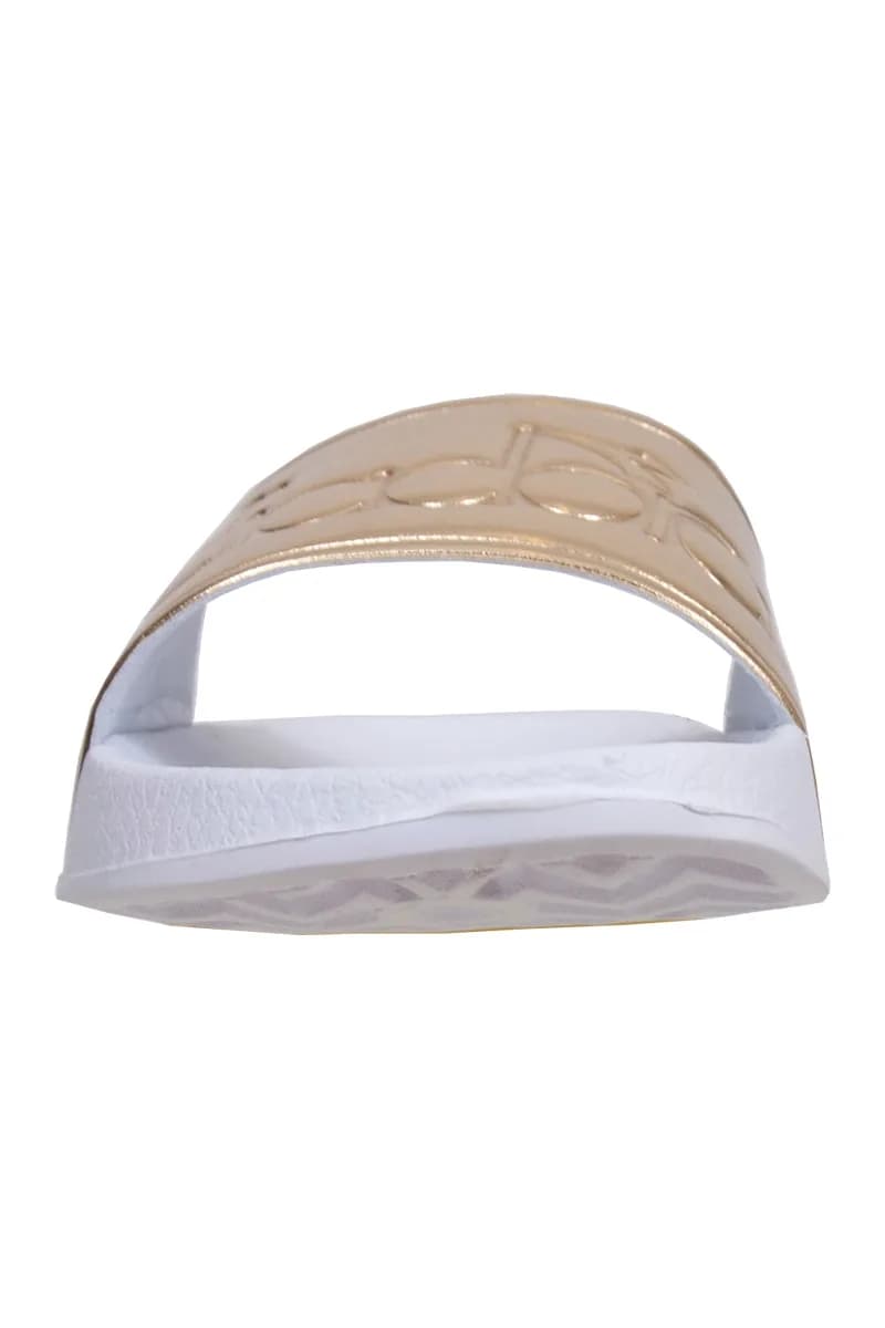 DIADORA product photo