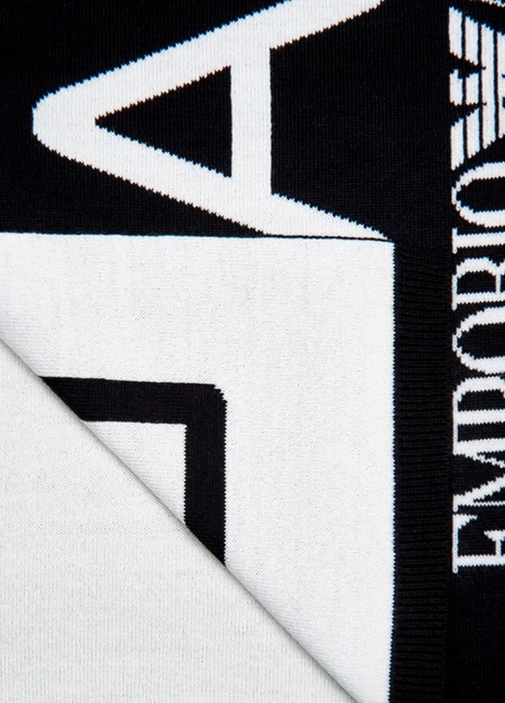 EA7 EMPORIO ARMANI product photo