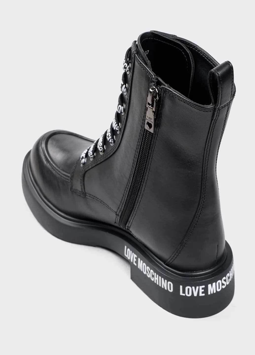 MOSCHINO product photo