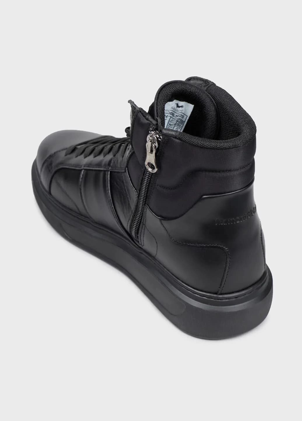 Harmont&Blaine product photo