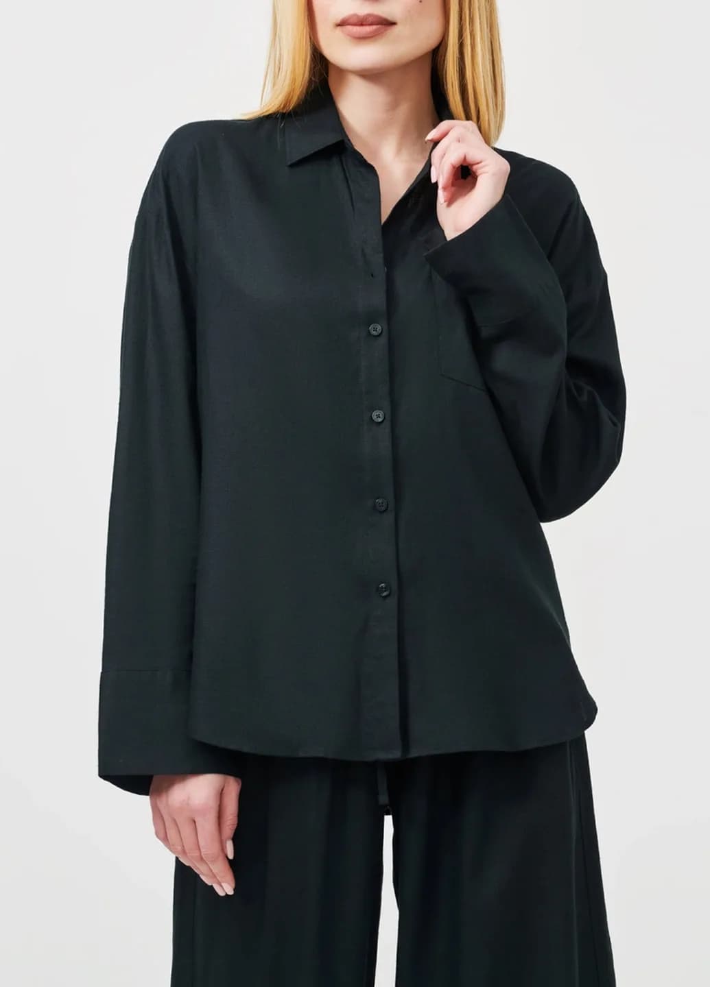 EA7 EMPORIO ARMANI product photo