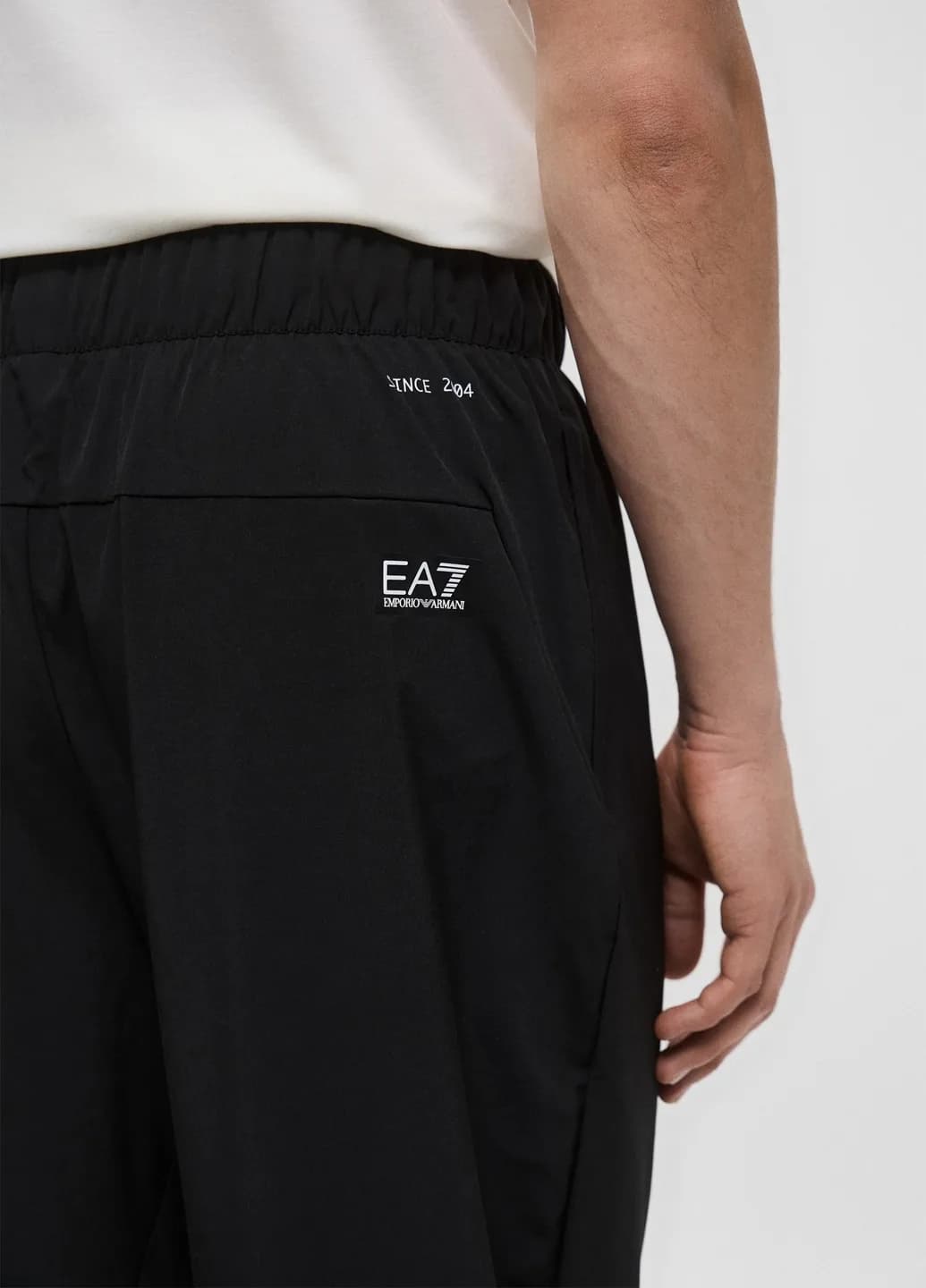 EA7 EMPORIO ARMANI product photo
