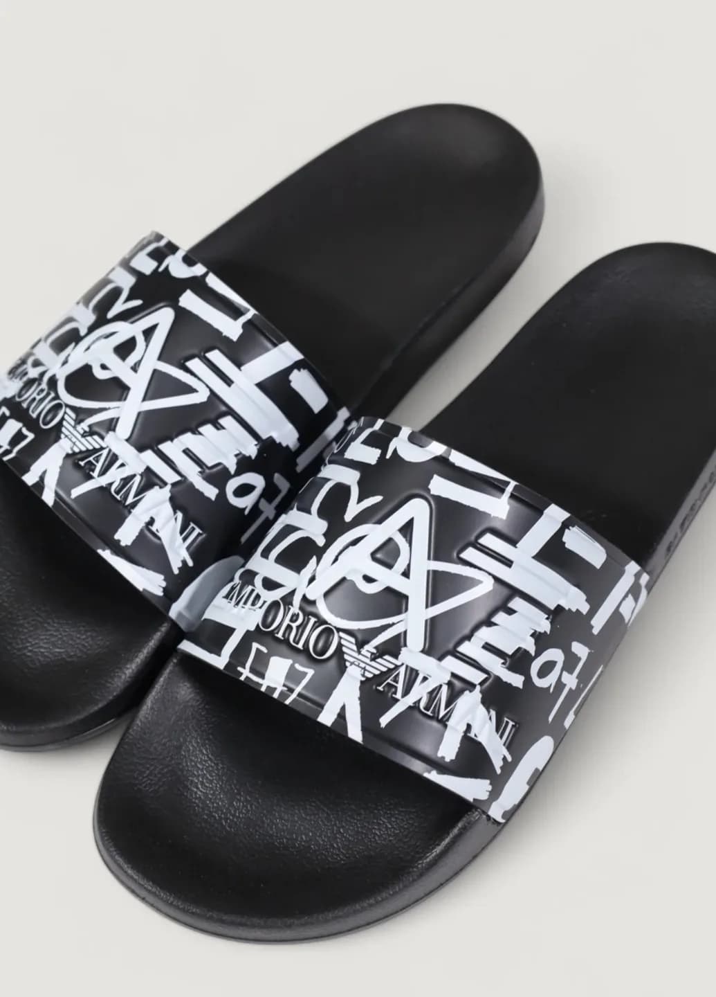 EA7 EMPORIO ARMANI product photo