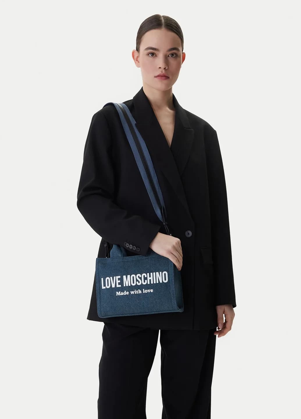 MOSCHINO Love product photo