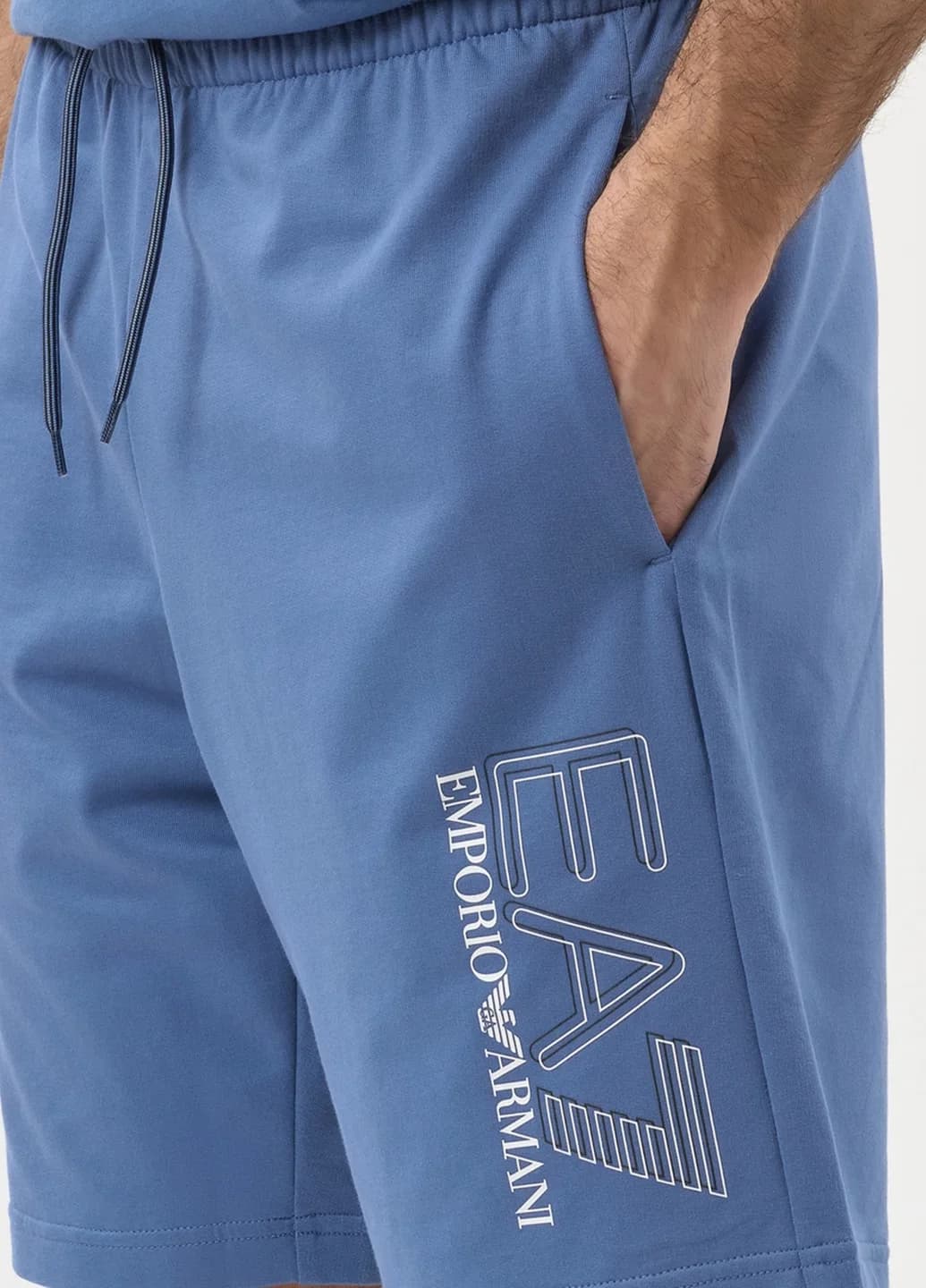 EA7 EMPORIO ARMANI product photo