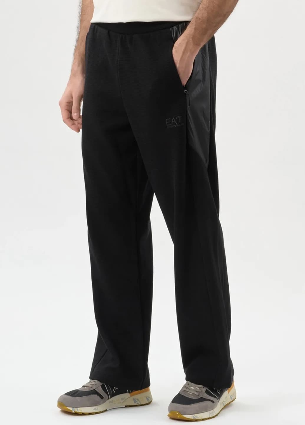 EA7 EMPORIO ARMANI product photo