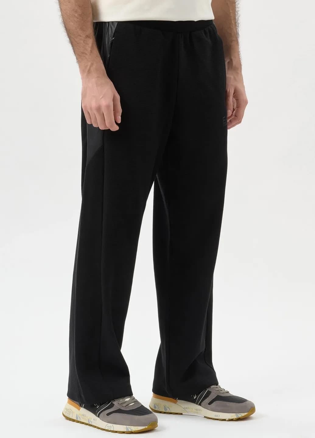 EA7 EMPORIO ARMANI product photo