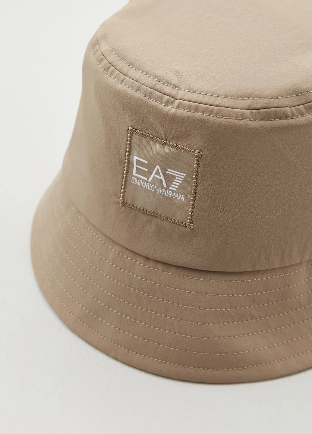 EA7 EMPORIO ARMANI product photo